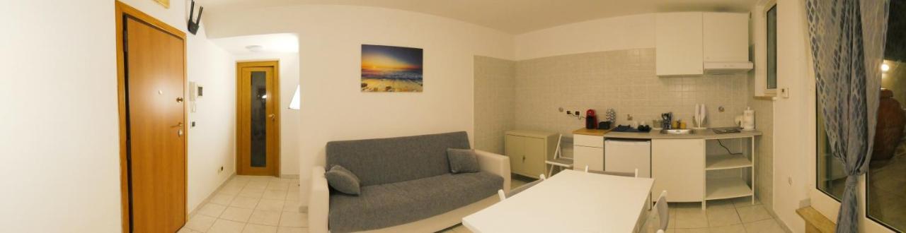 バーリ Relux Bed & Breakfast エクステリア 写真